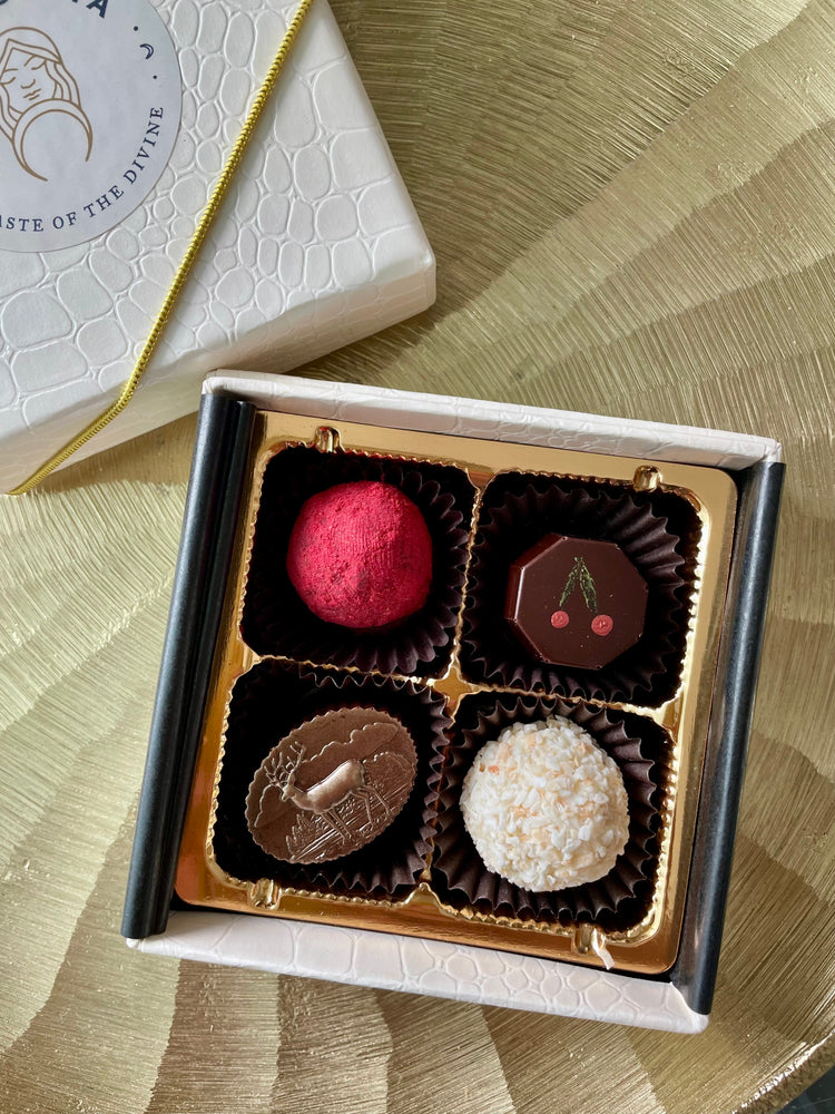 Holiday 4 piece bonbon gift box