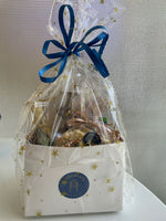 Star bag gift wrap (choose your own items/does not include chocolate items shown in photo)